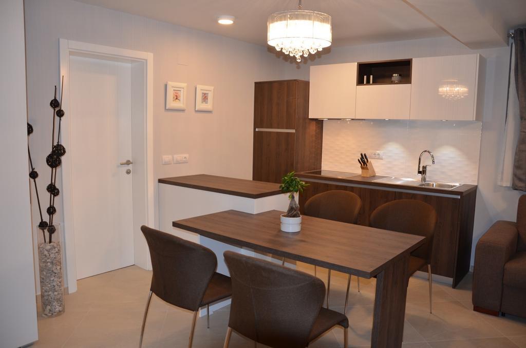 Apartments Mango Baska  Ngoại thất bức ảnh